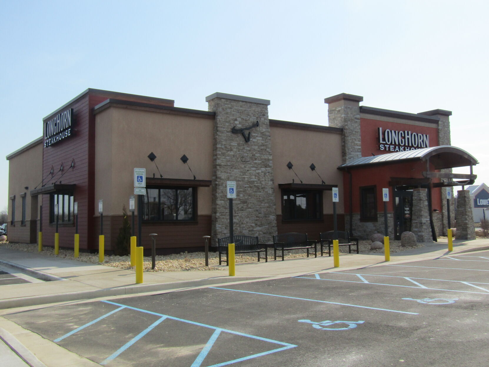 A Lewis Grizzard haunt